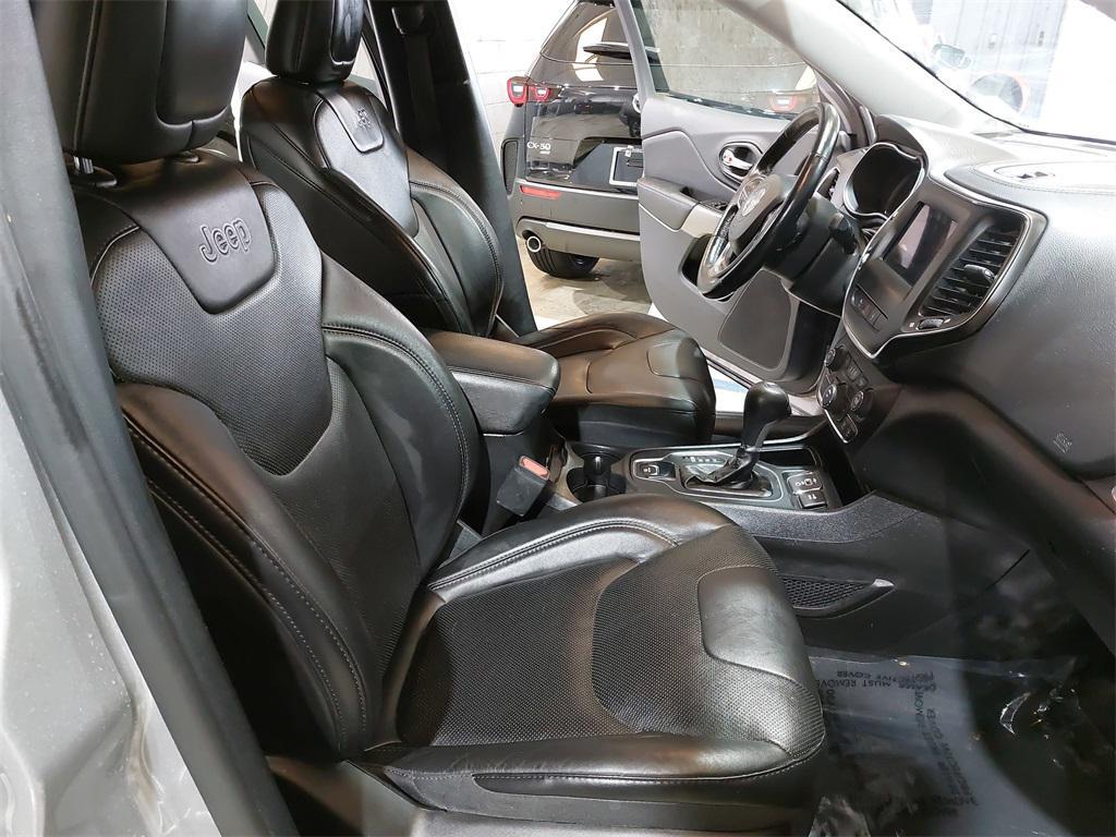 used 2021 Jeep Cherokee car, priced at $19,400