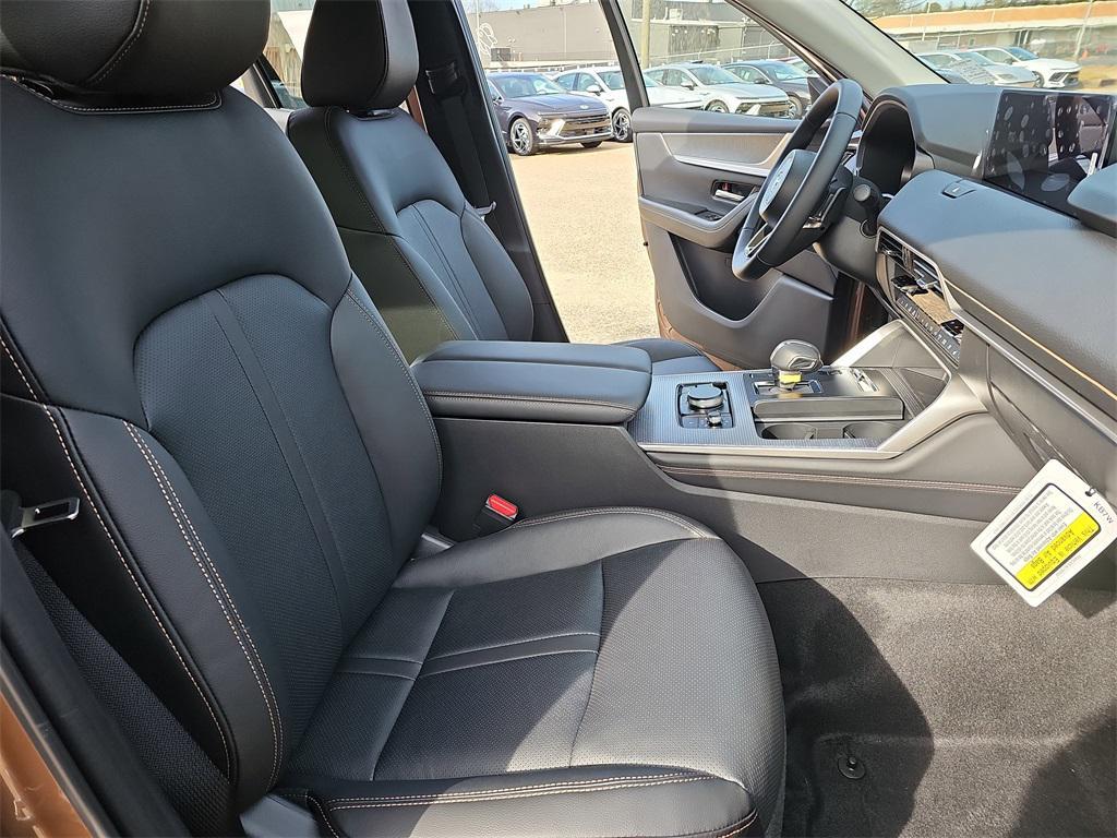 new 2026 Mazda CX-70 PHEV car, priced at $45,599