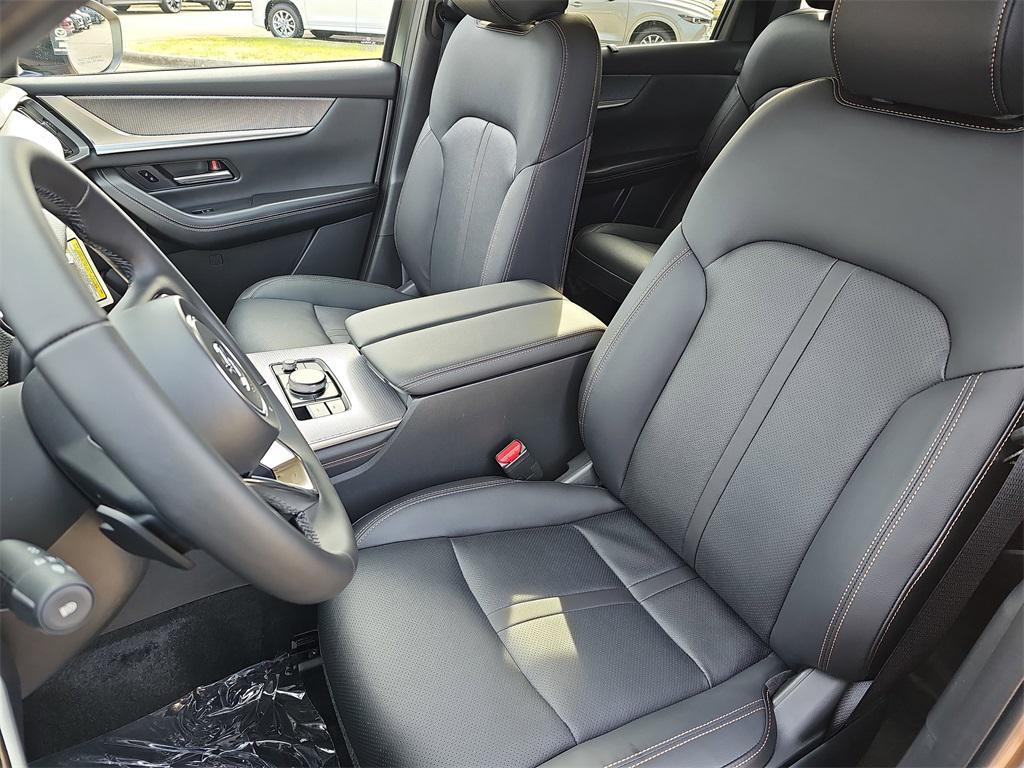 new 2026 Mazda CX-70 PHEV car, priced at $45,599