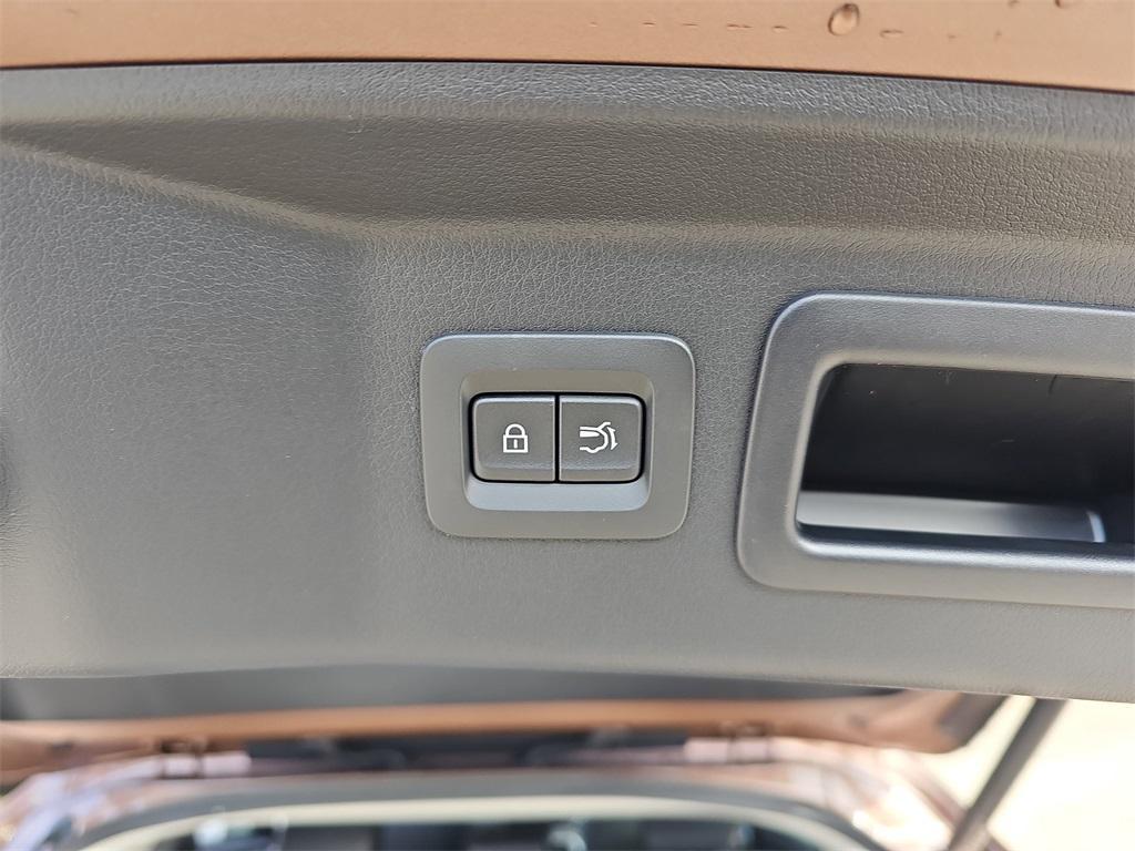 new 2026 Mazda CX-70 PHEV car, priced at $45,599