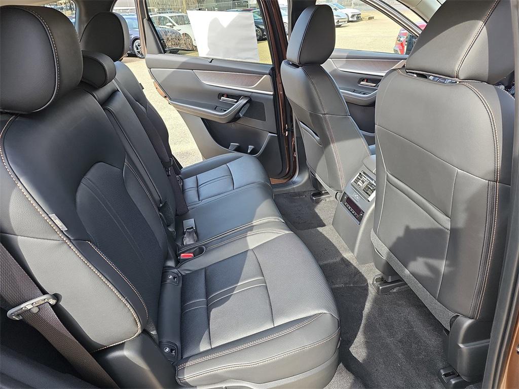 new 2026 Mazda CX-70 PHEV car, priced at $45,599