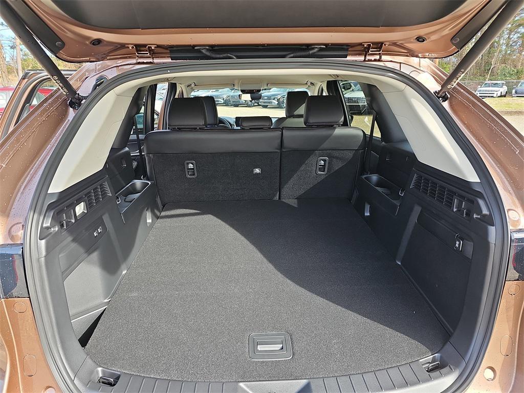 new 2026 Mazda CX-70 PHEV car, priced at $45,599