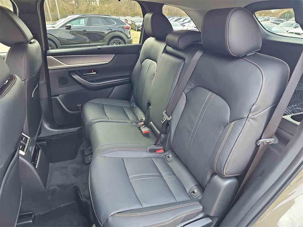 new 2026 Mazda CX-70 car, priced at $44,675
