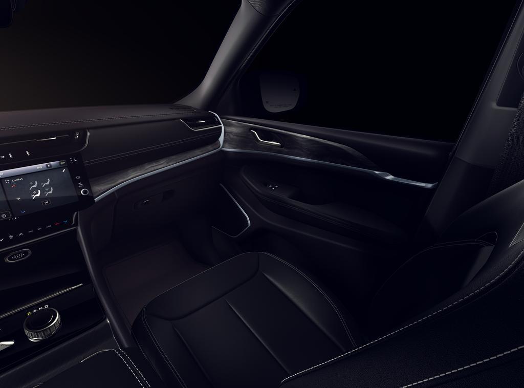 new 2026 Jeep Grand Cherokee car, priced at $49,985