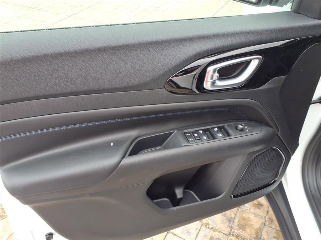 new 2026 Jeep Compass car, priced at $29,167