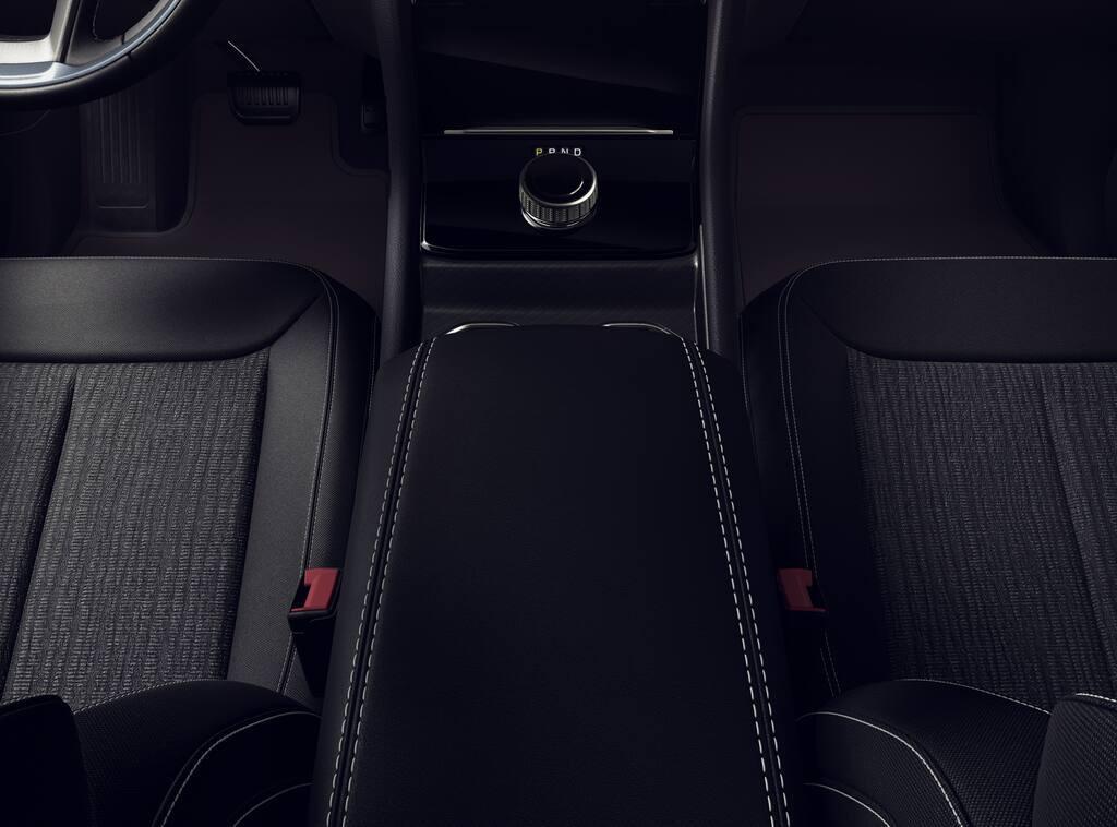 new 2026 Jeep Grand Cherokee car, priced at $40,958