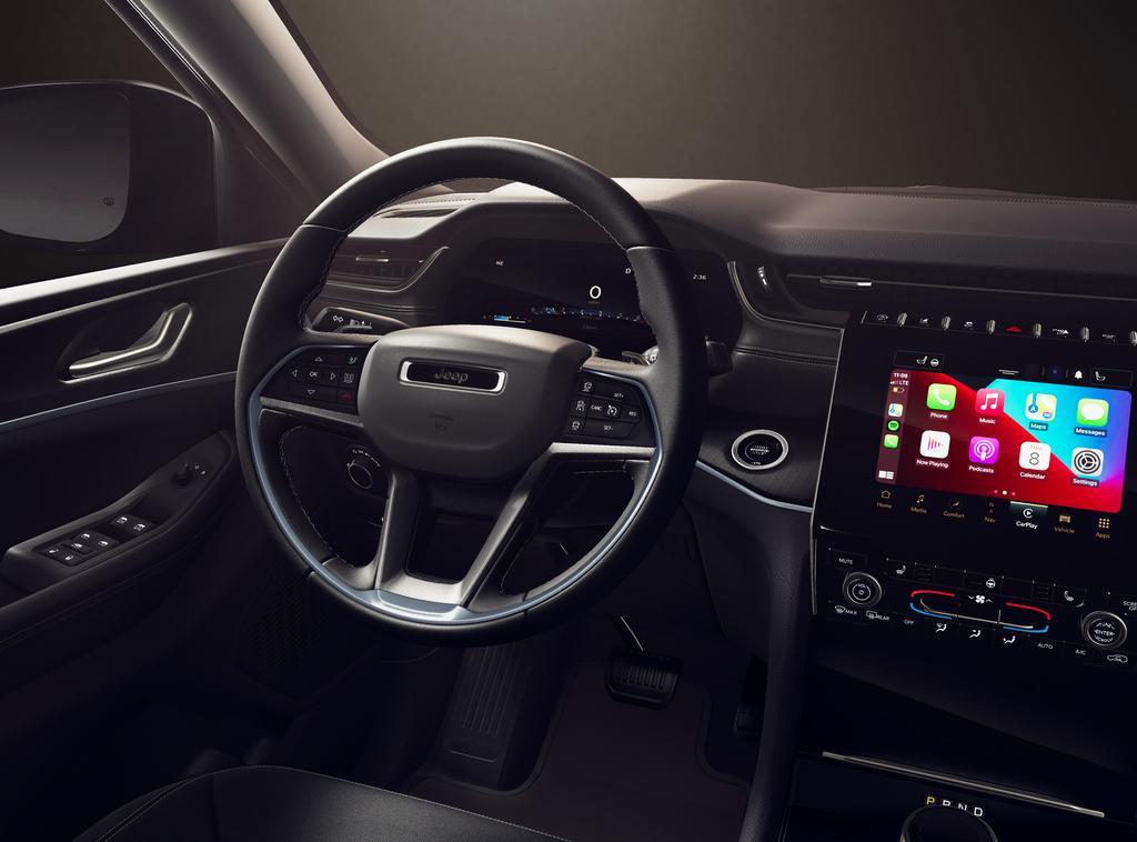 new 2026 Jeep Grand Cherokee car, priced at $43,038