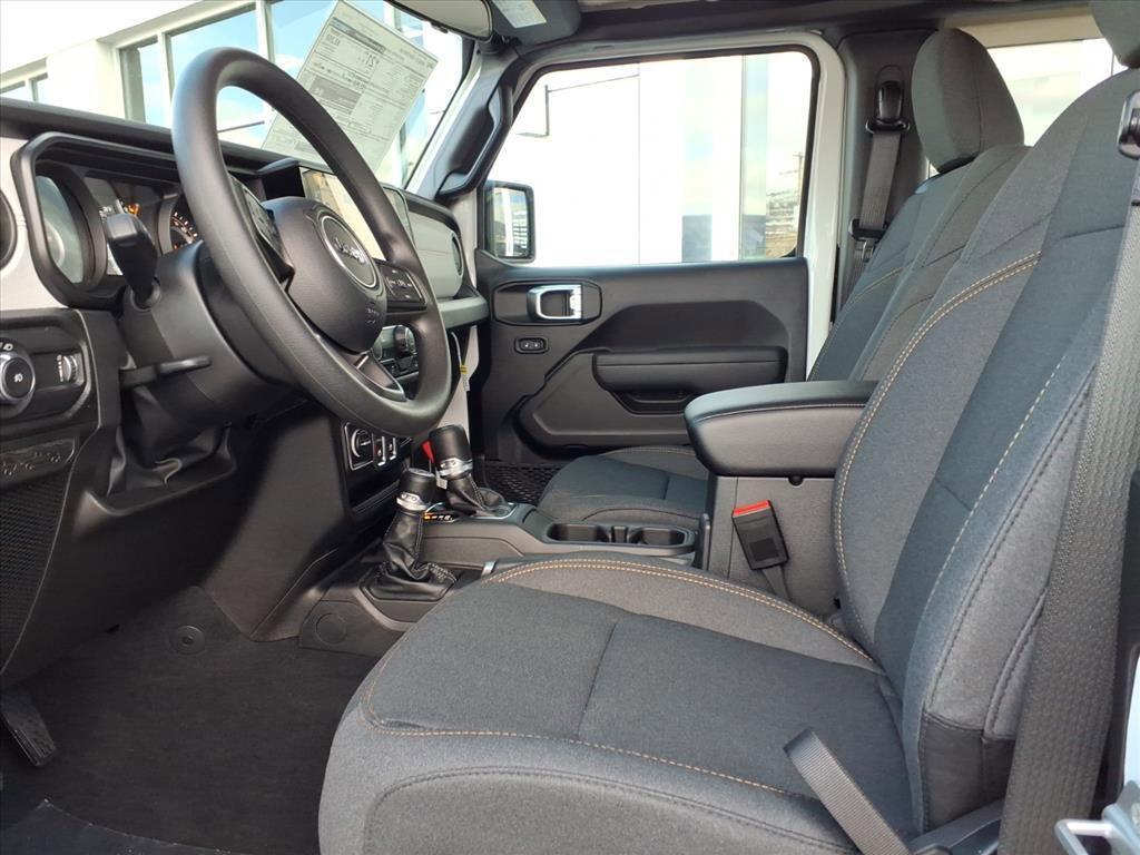 new 2026 Jeep Wrangler car, priced at $39,127