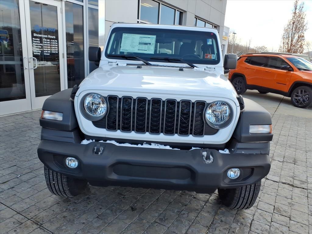 new 2026 Jeep Wrangler car, priced at $39,127