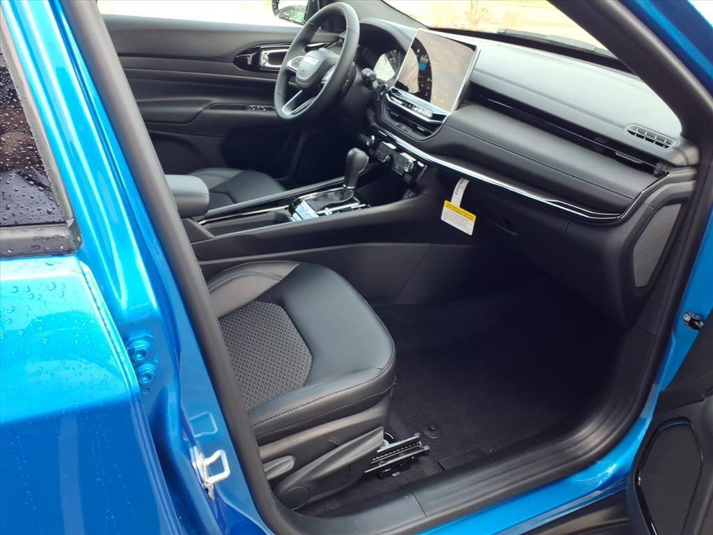 new 2026 Jeep Compass car, priced at $29,167