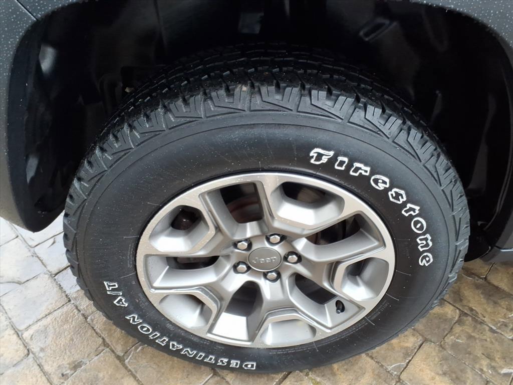 used 2022 Jeep Cherokee car, priced at $21,737