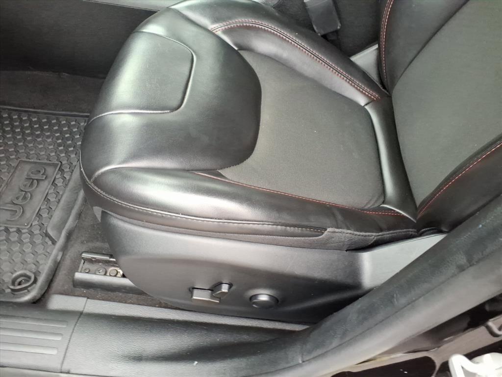 used 2022 Jeep Cherokee car, priced at $21,737