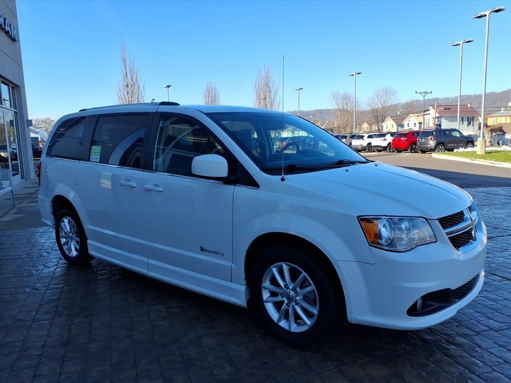 used 2018 Dodge Grand Caravan car