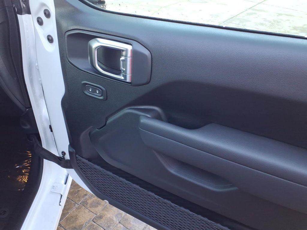 new 2026 Jeep Wrangler car, priced at $37,478