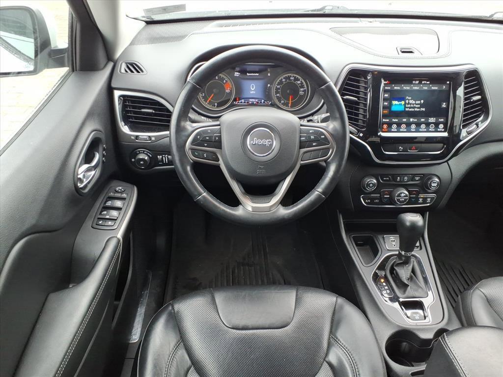 used 2019 Jeep Cherokee car, priced at $15,028