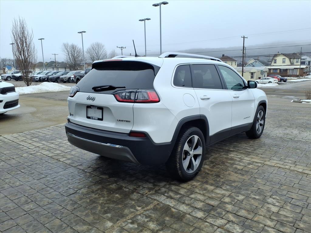 used 2019 Jeep Cherokee car, priced at $15,028
