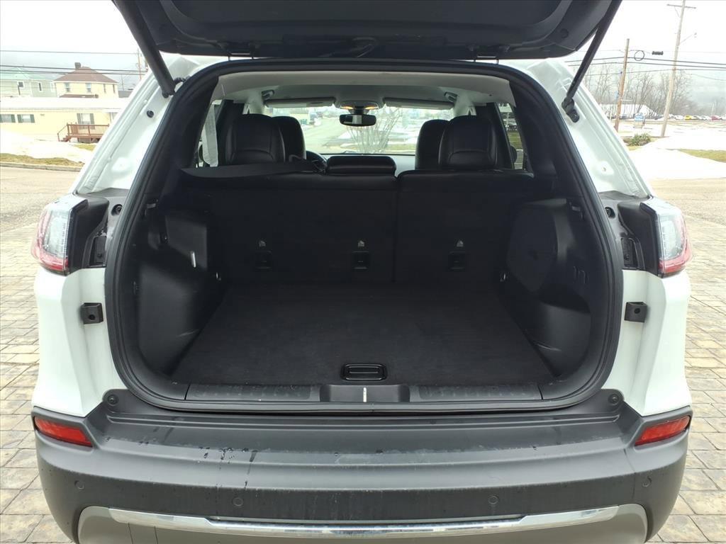 used 2019 Jeep Cherokee car, priced at $15,028