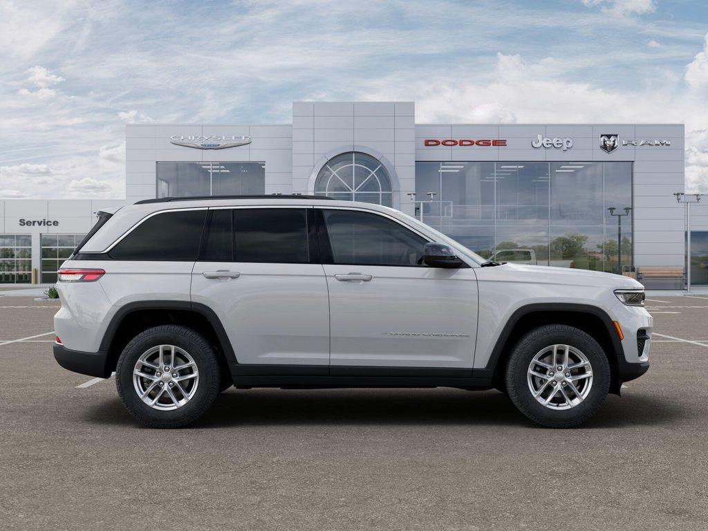 new 2025 Jeep Grand Cherokee car, priced at $37,316