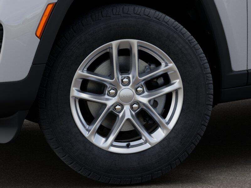 new 2025 Jeep Grand Cherokee car, priced at $37,316