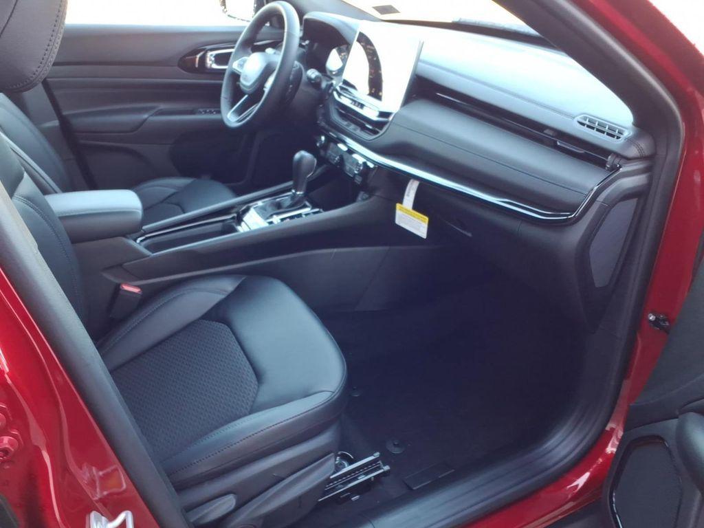 new 2026 Jeep Compass car, priced at $29,167