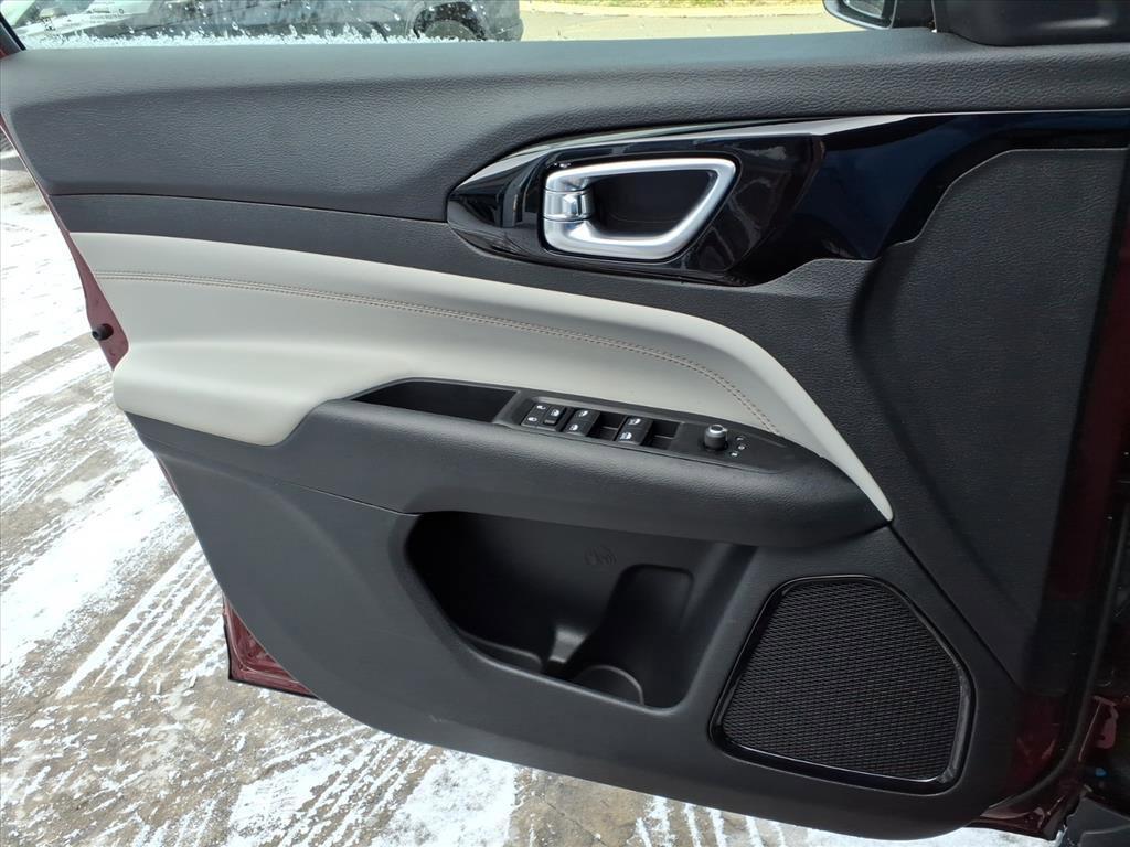 used 2022 Jeep Compass car, priced at $24,995