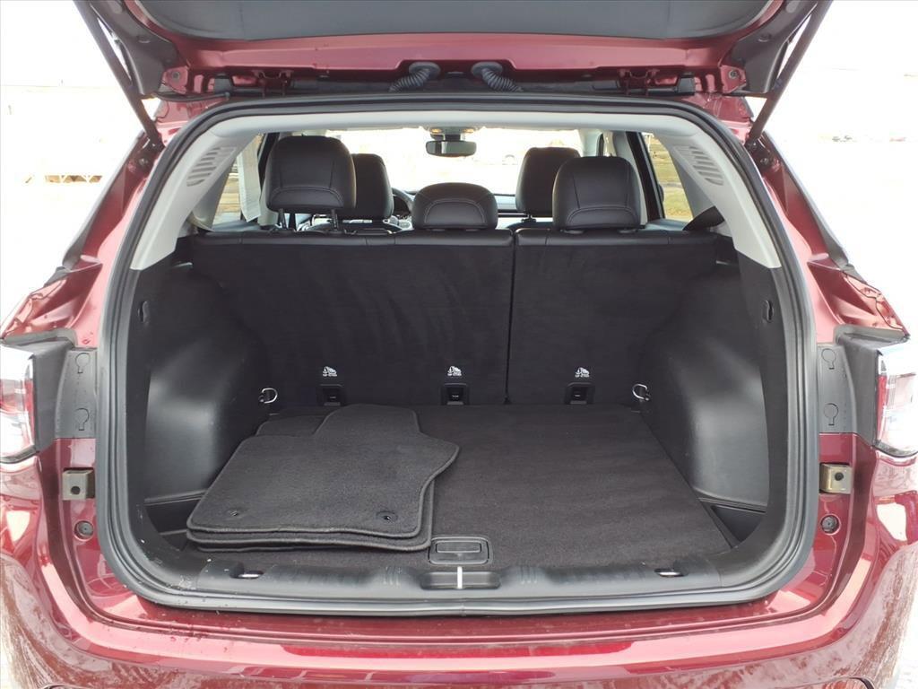 used 2022 Jeep Compass car, priced at $24,995