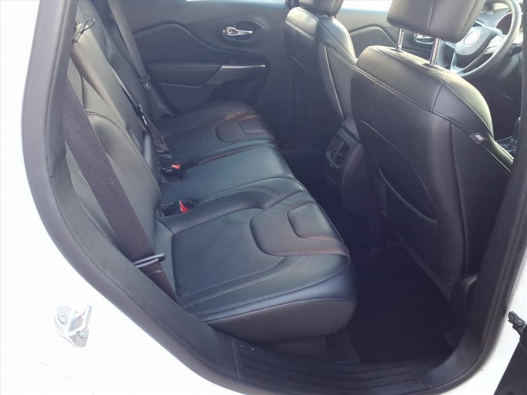 used 2022 Jeep Cherokee car, priced at $24,067