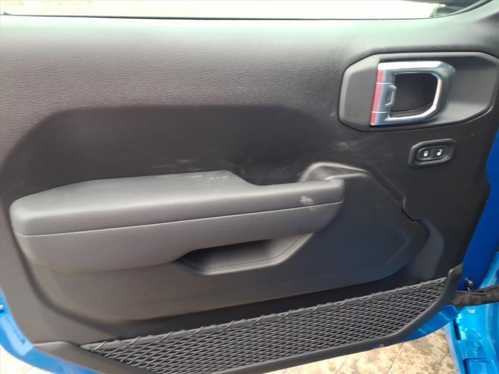 new 2026 Jeep Wrangler car, priced at $39,127