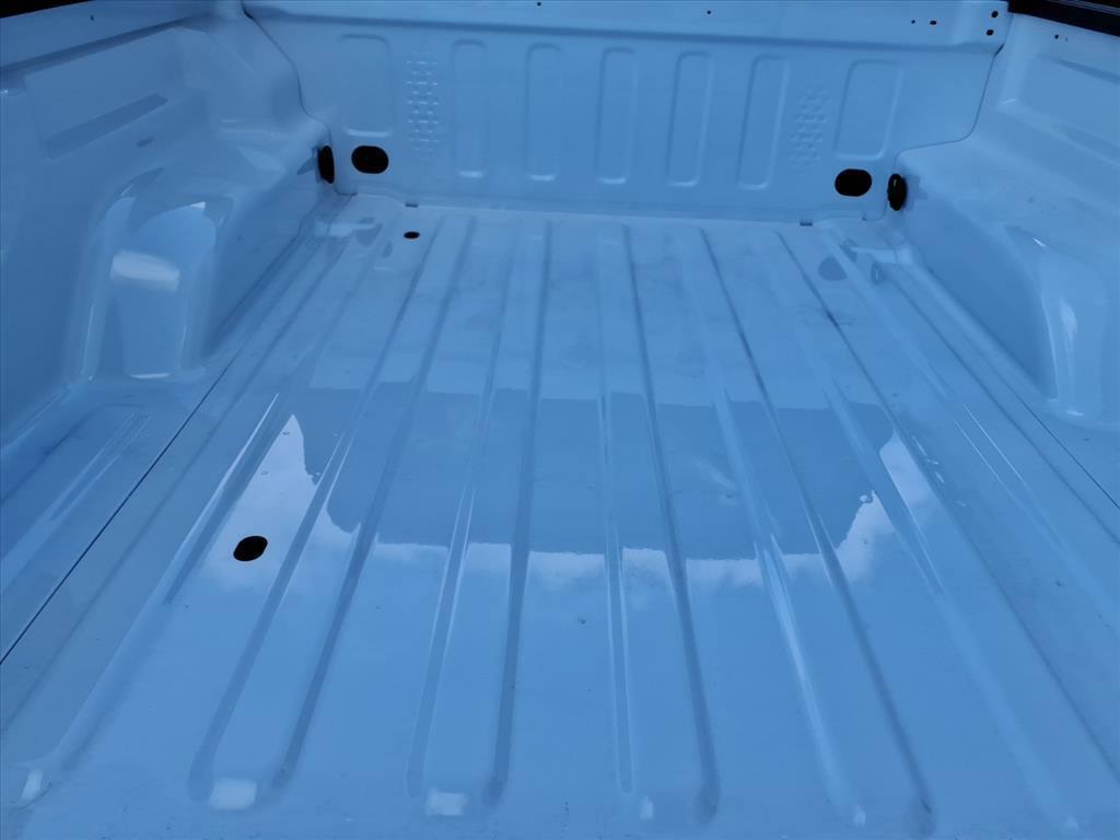 new 2026 Jeep Gladiator car, priced at $40,693