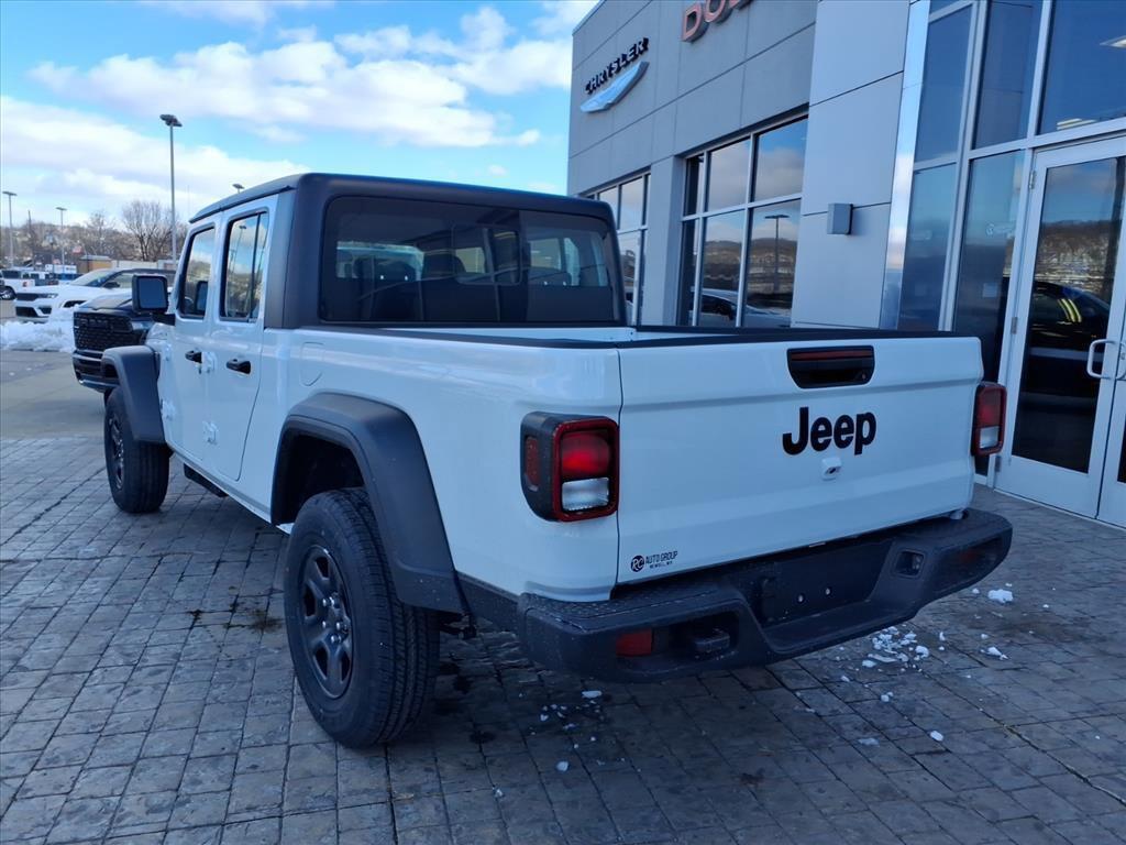 new 2026 Jeep Gladiator car, priced at $40,693