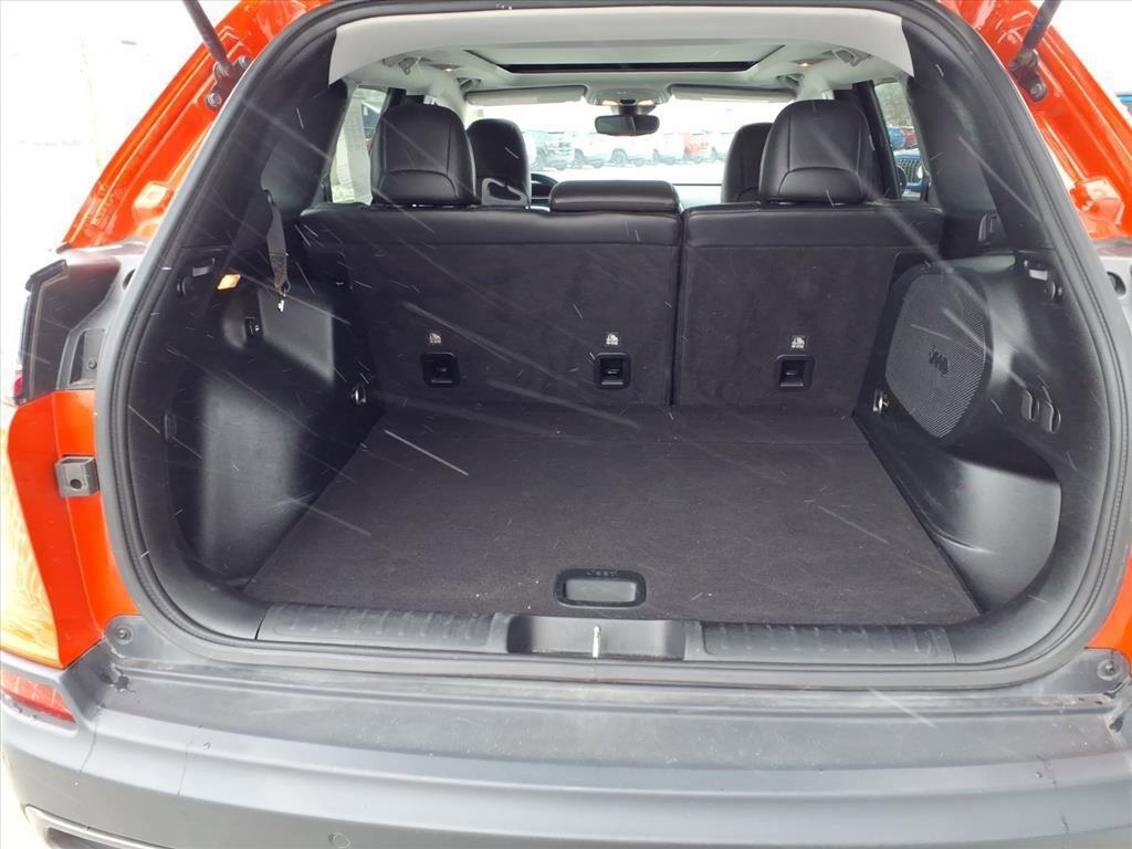 used 2021 Jeep Cherokee car, priced at $18,208