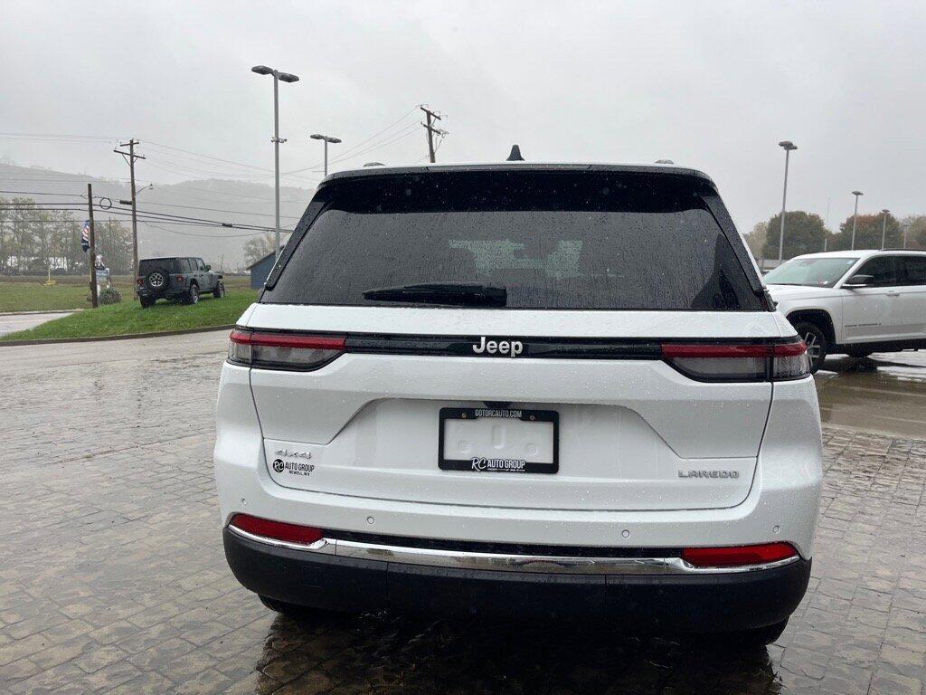 new 2025 Jeep Grand Cherokee car, priced at $33,184