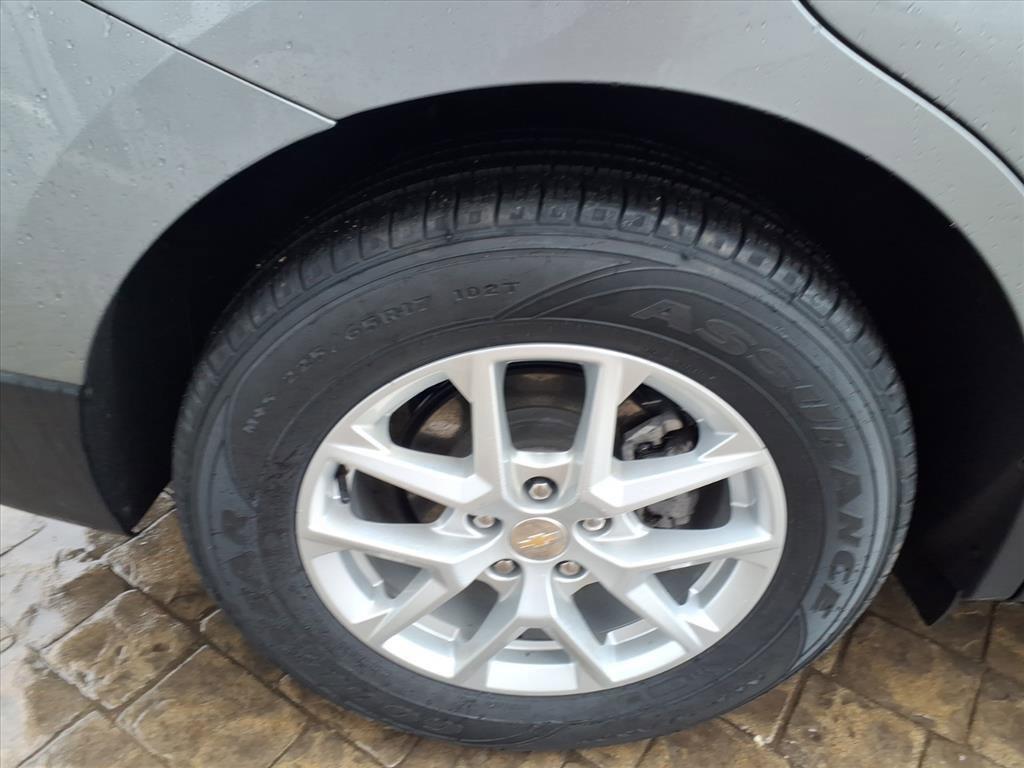 used 2023 Chevrolet Equinox car, priced at $18,533