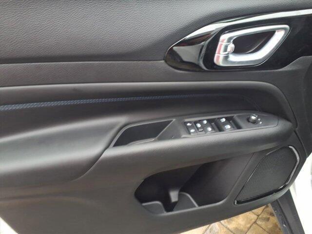 new 2026 Jeep Compass car, priced at $28,417