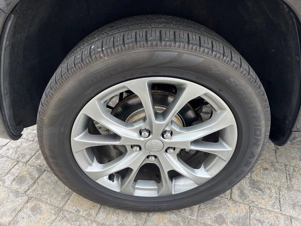 used 2021 Jeep Grand Cherokee car, priced at $26,620