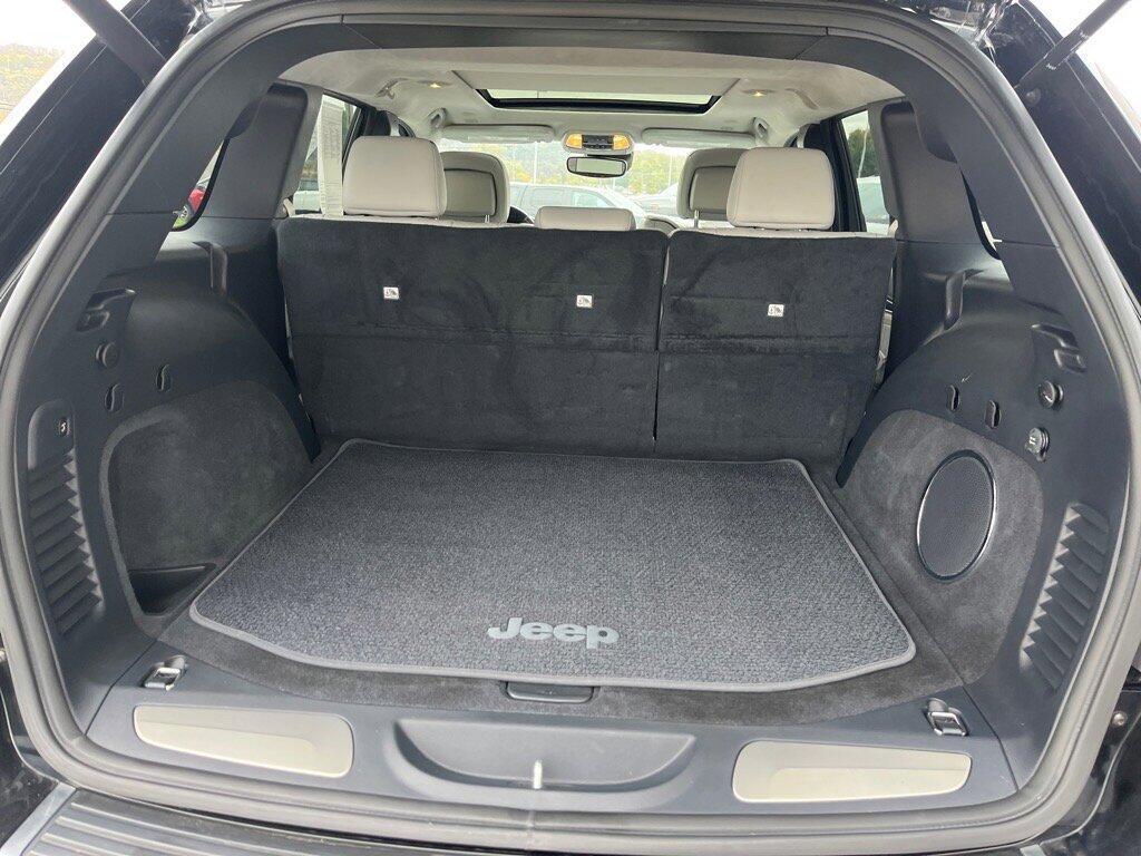 used 2021 Jeep Grand Cherokee car, priced at $26,620