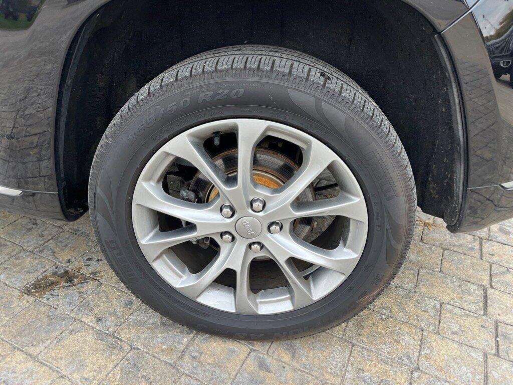 used 2021 Jeep Grand Cherokee car, priced at $26,620