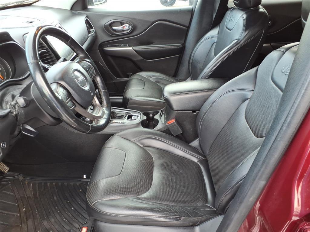 used 2020 Jeep Cherokee car, priced at $15,892