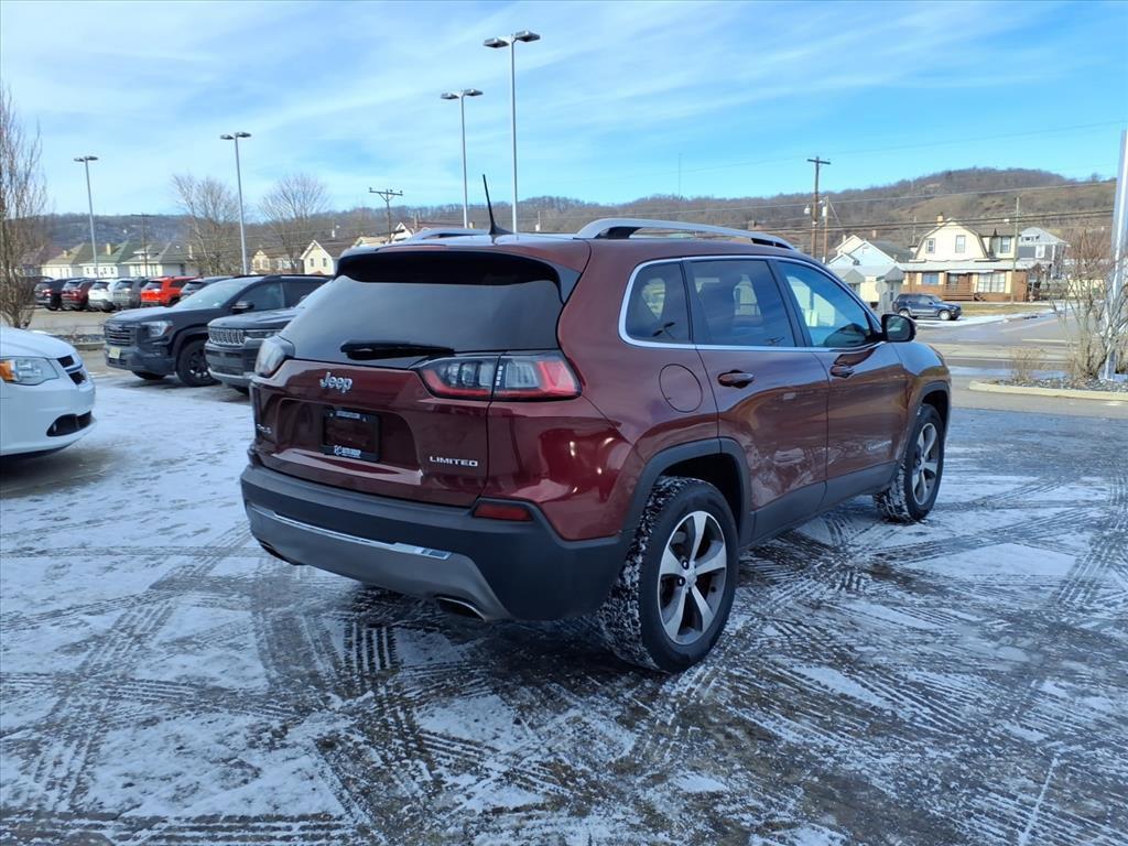used 2020 Jeep Cherokee car, priced at $15,892