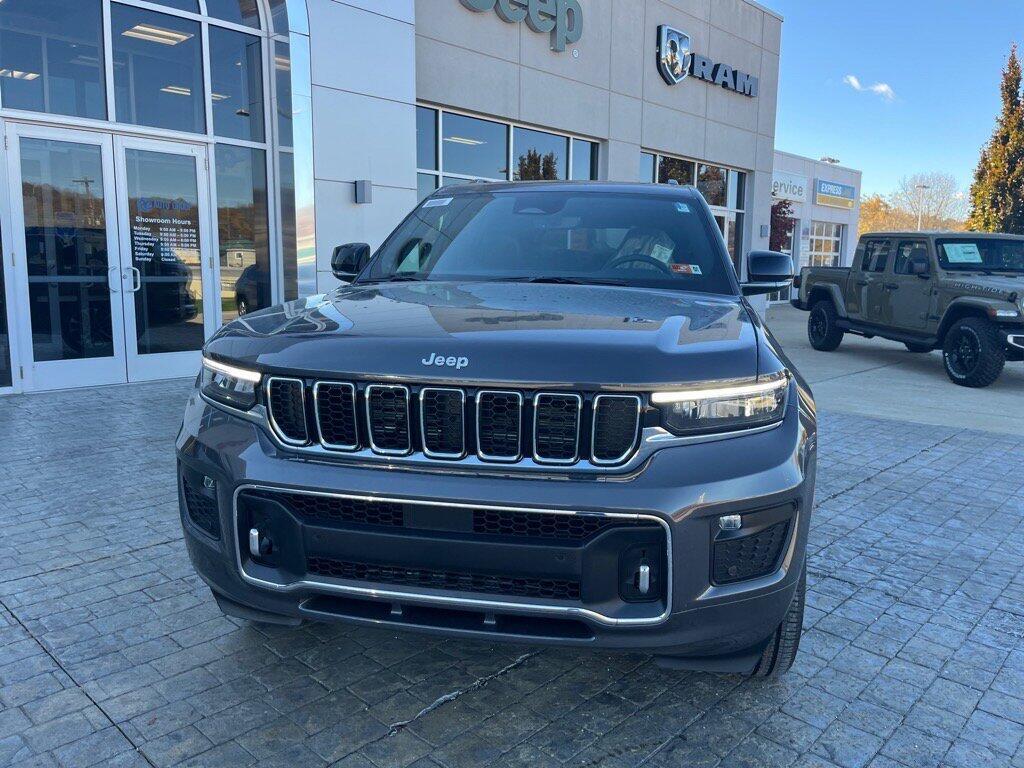 new 2025 Jeep Grand Cherokee L car, priced at $53,261