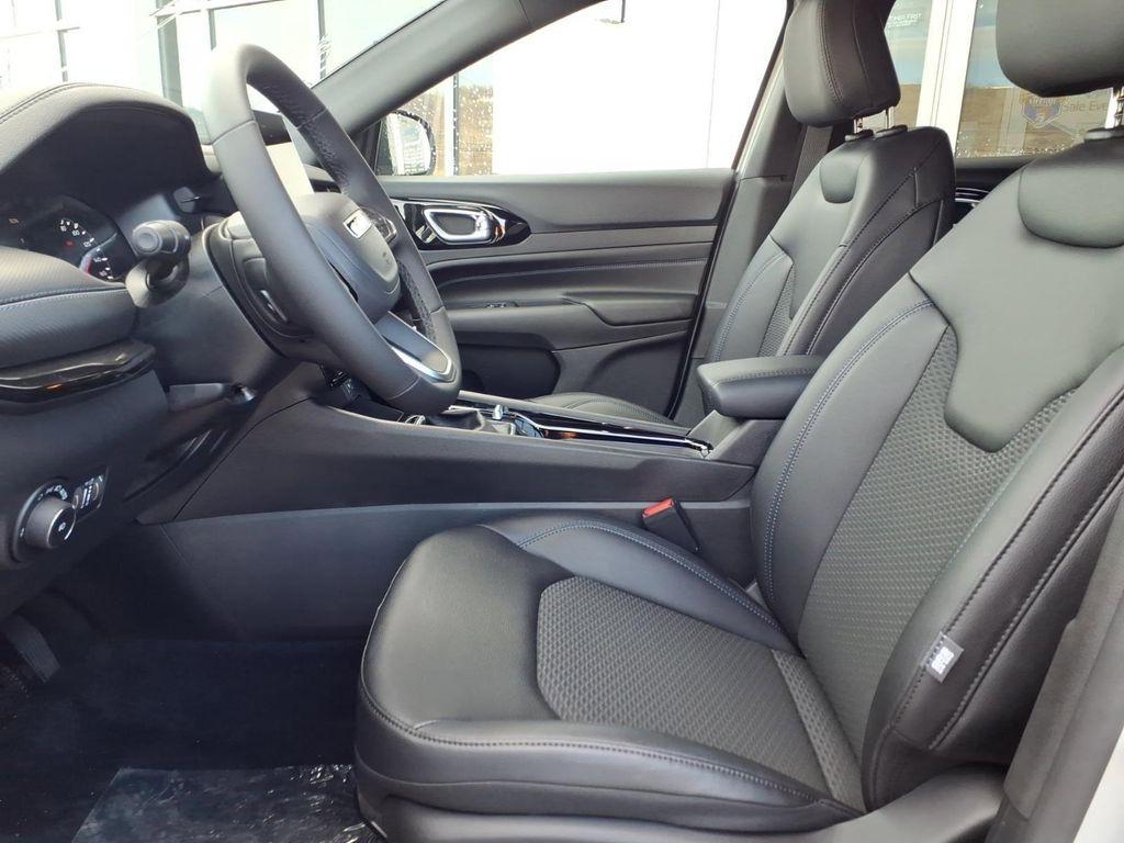 new 2026 Jeep Compass car, priced at $30,197