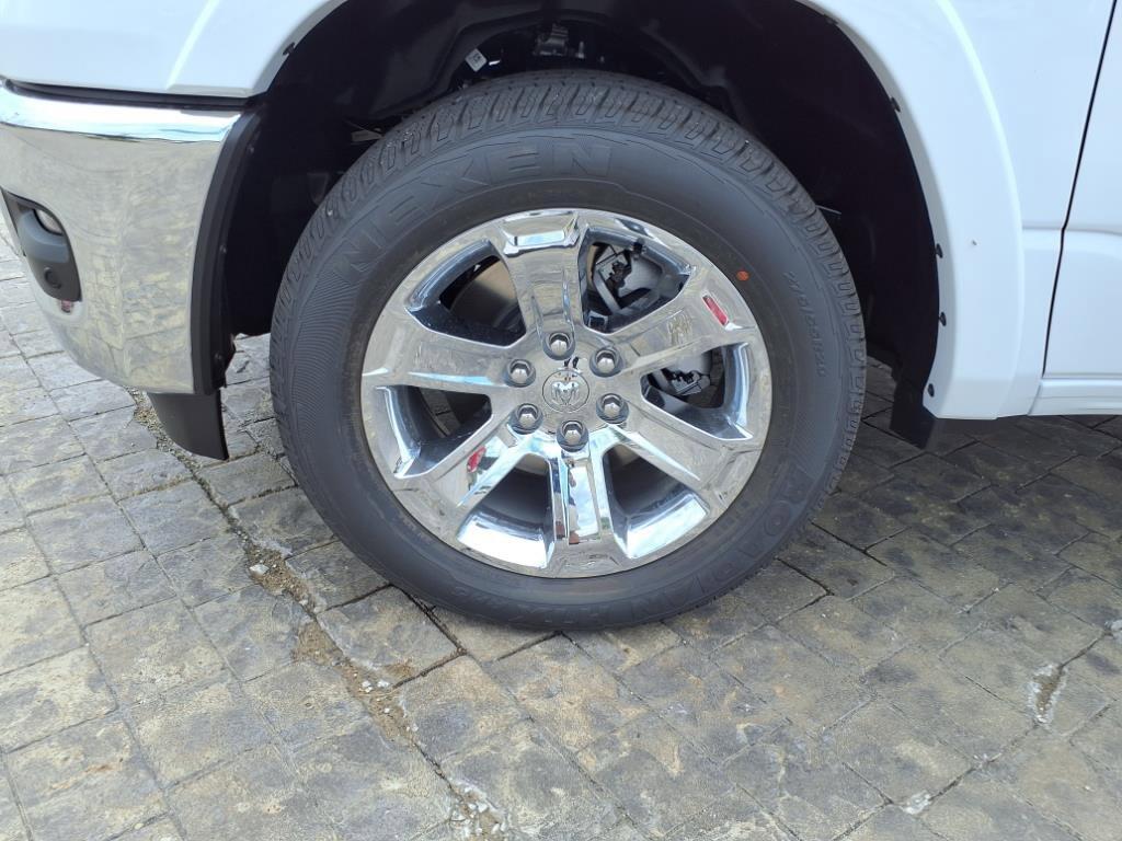 new 2025 Ram 1500 car, priced at $45,435