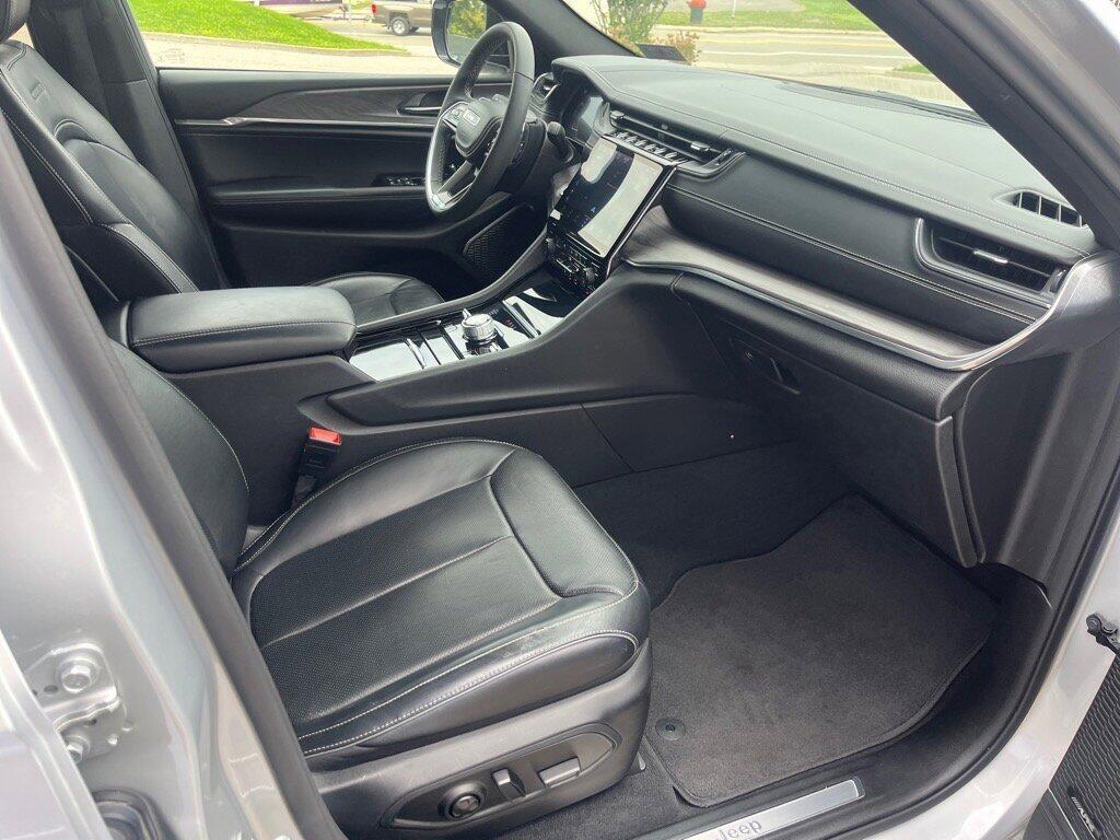 used 2023 Jeep Grand Cherokee car, priced at $31,845