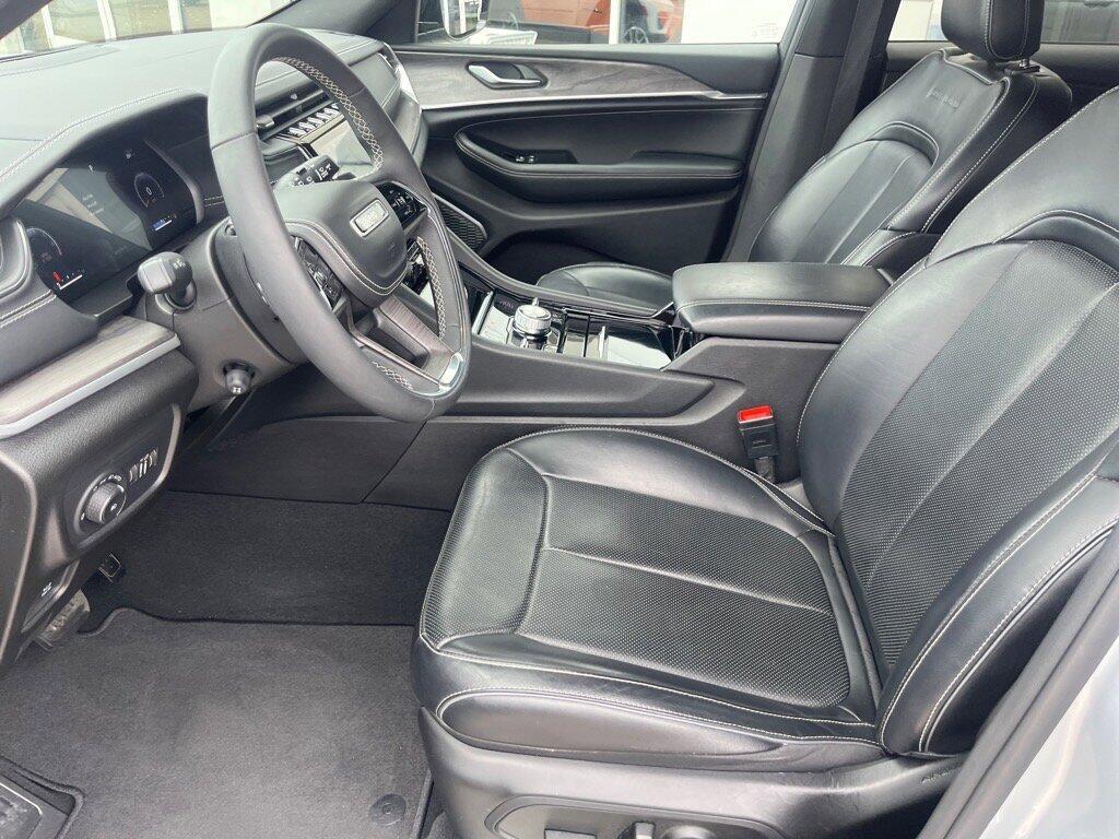 used 2023 Jeep Grand Cherokee car, priced at $31,845