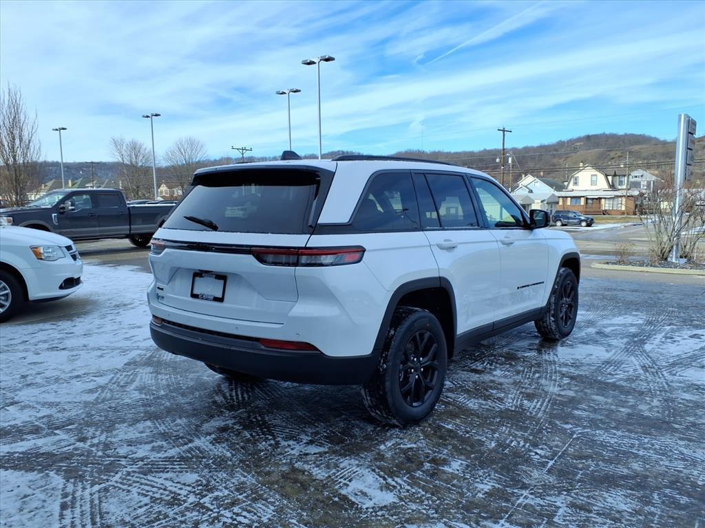 new 2026 Jeep Grand Cherokee car, priced at $45,680