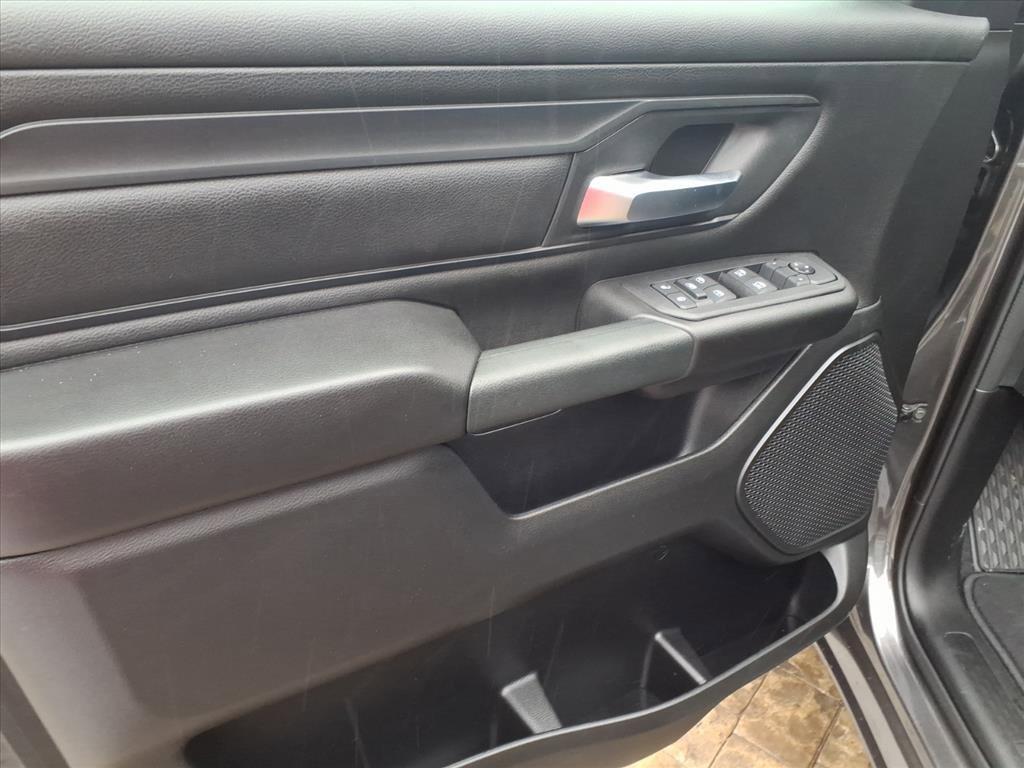 new 2025 Ram 1500 car, priced at $42,559