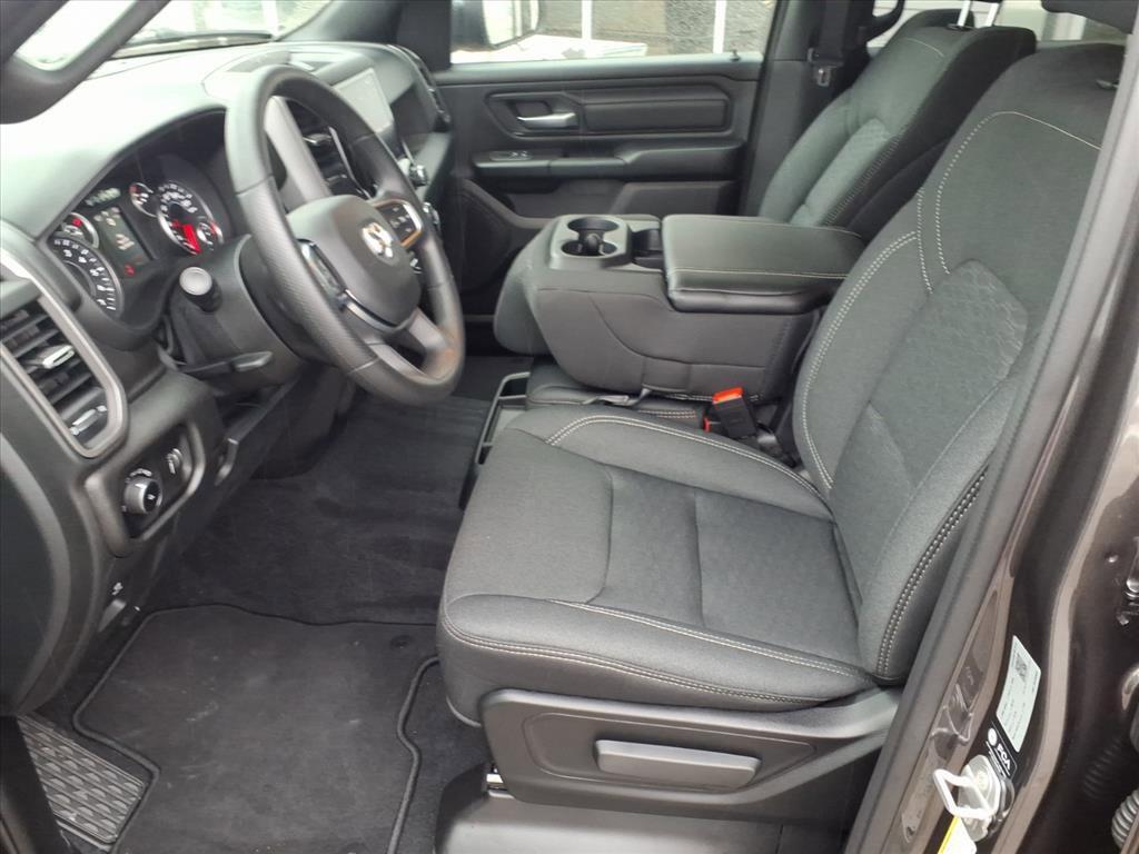 new 2025 Ram 1500 car, priced at $42,559