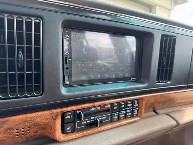 used 1996 Buick LeSabre car, priced at $3,495