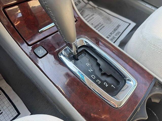 used 2010 Buick Lucerne car, priced at $5,995