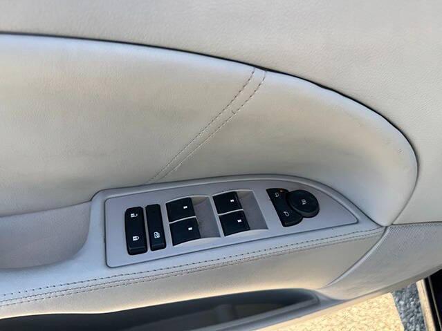 used 2010 Buick Lucerne car, priced at $5,995